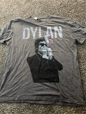 Revolution Bob Dylan Graphic Crew Neck T-Shirt - Gray with Black Print